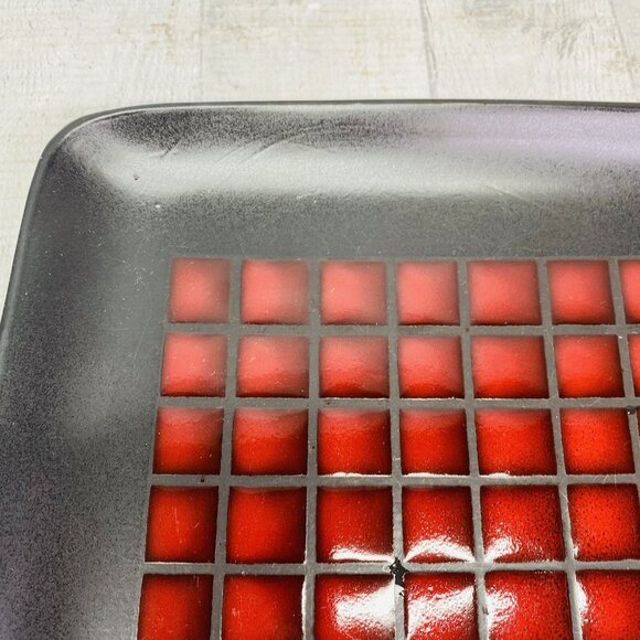 Home Target TAMARASK Red Blocks Black Coupe Square Stoneware Dinner Plates Set 2 - Picture 8 of 13